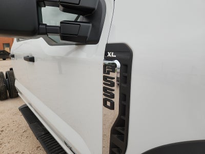 2026 Ford F-550SD XL