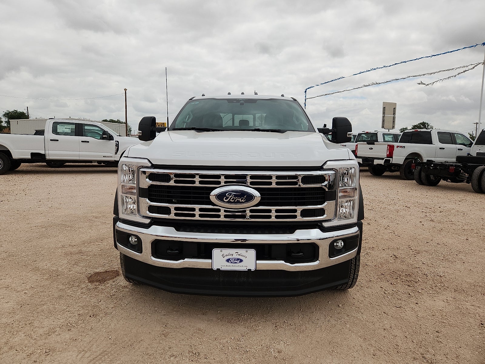 2026 Ford F-550SD XL