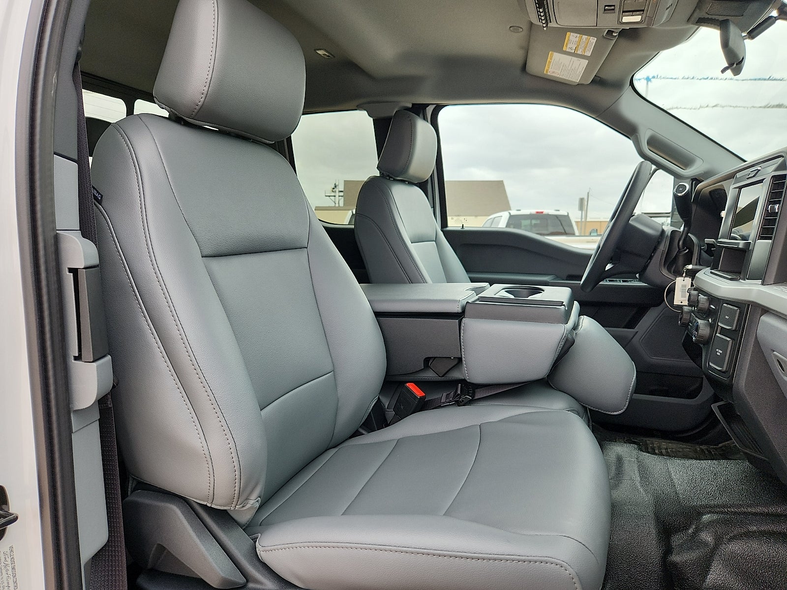 2026 Ford F-550SD XL