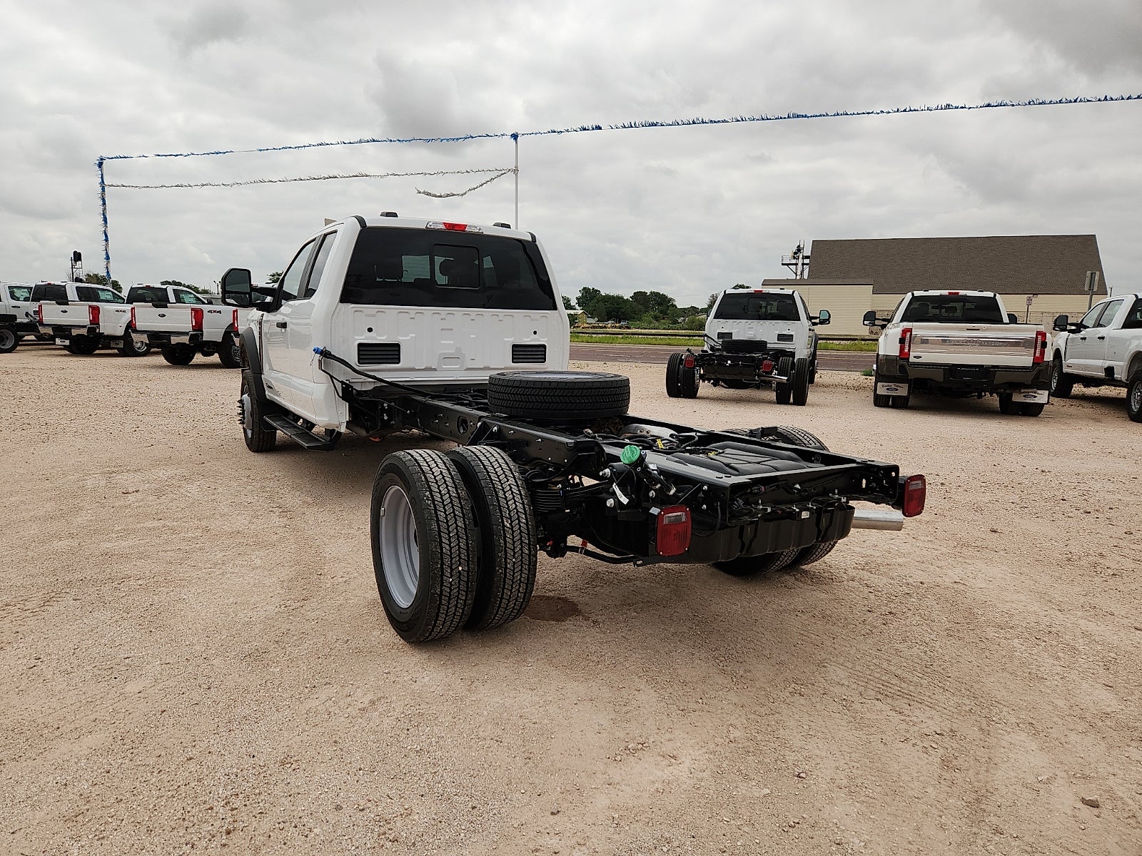 2026 Ford F-550SD XL