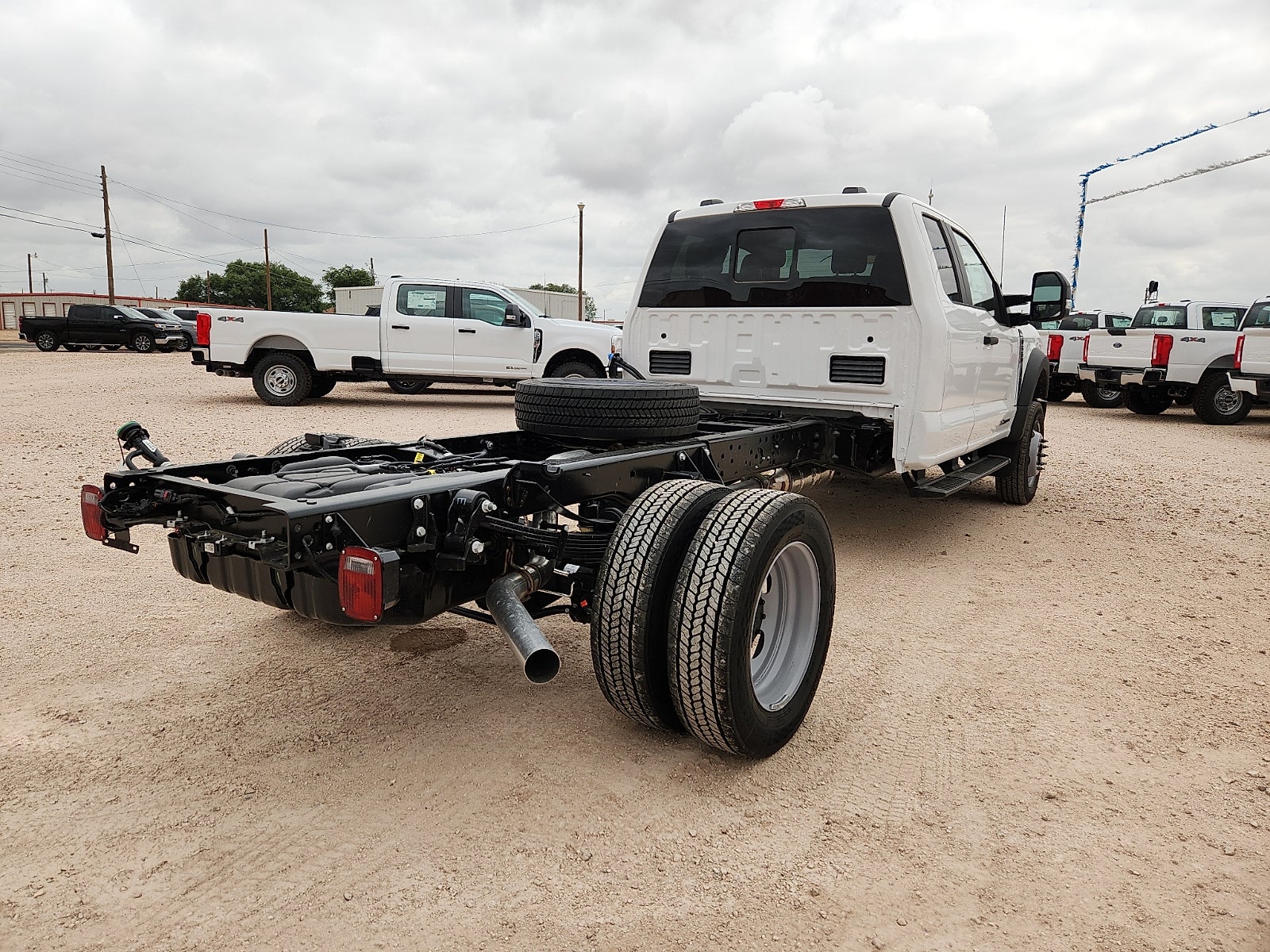 2026 Ford F-550SD XL