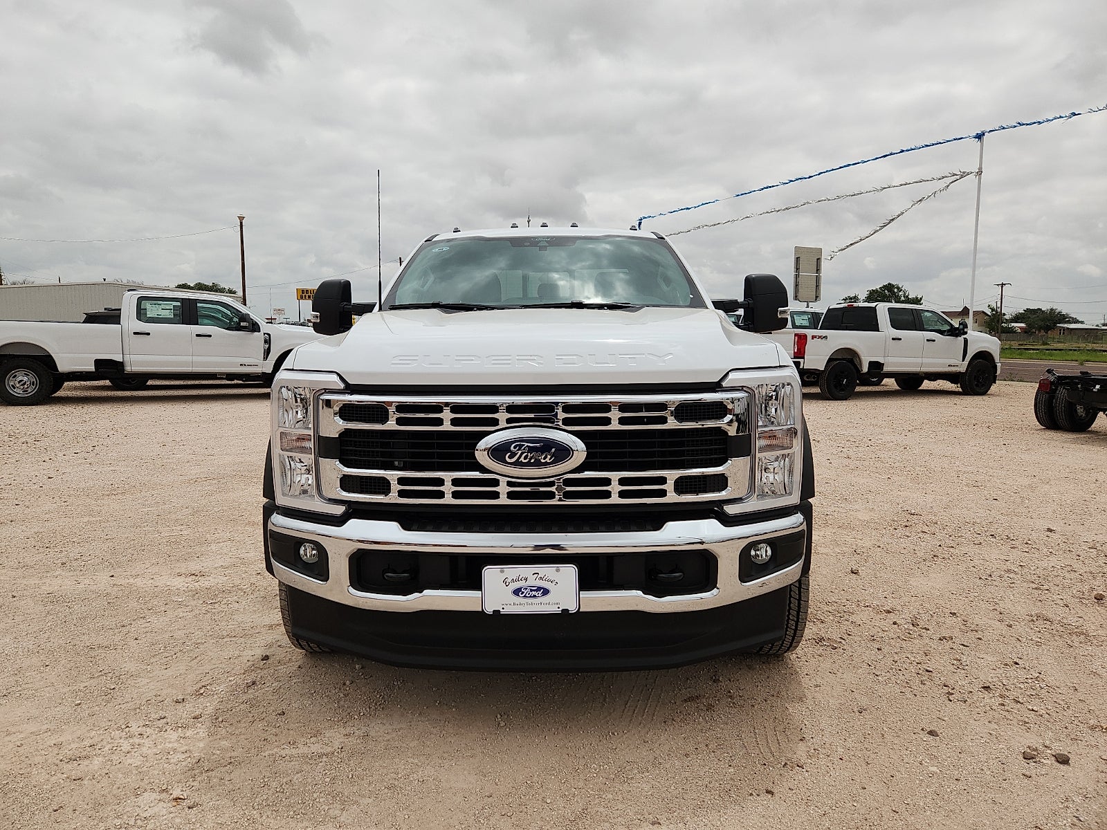 2026 Ford F-550SD XL