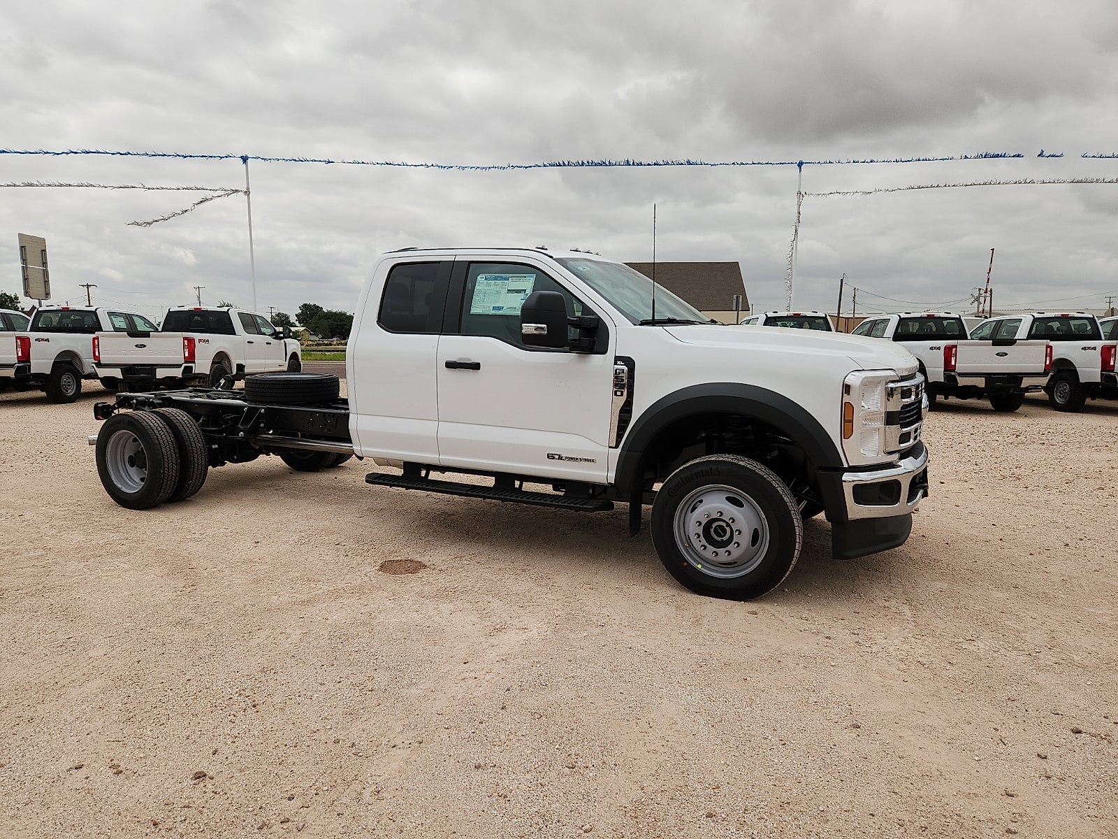 2026 Ford F-550SD XL