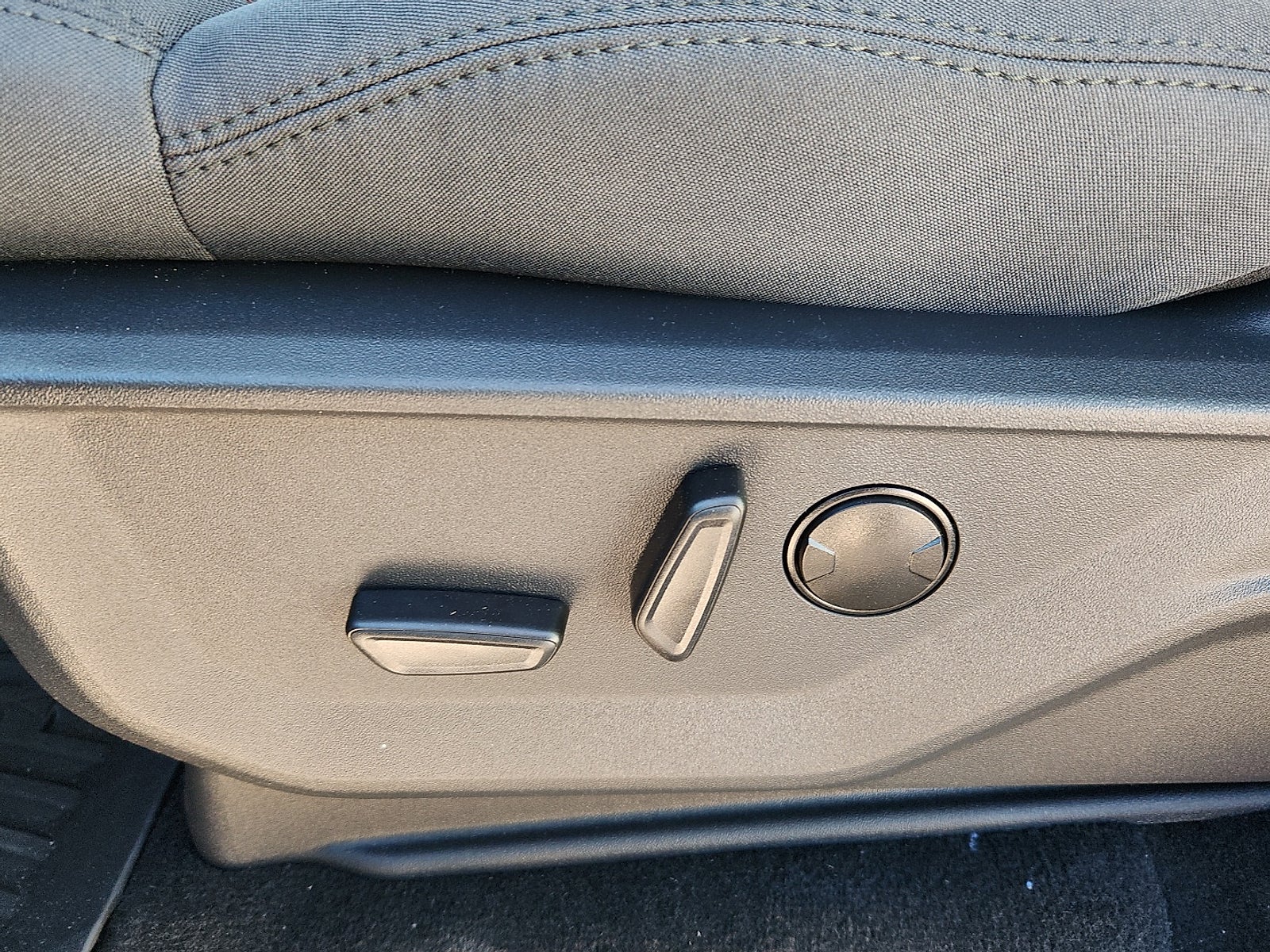 2025 Ford Expedition Max Active MAX