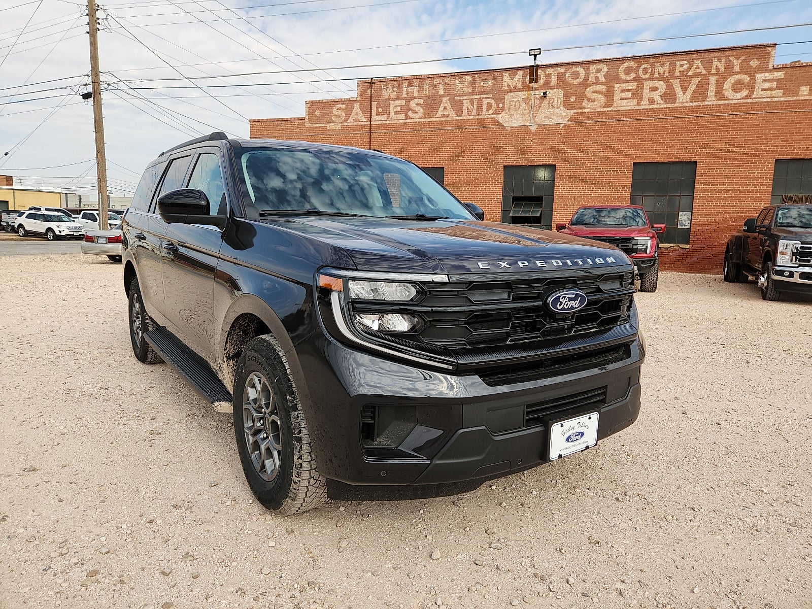 2026 Ford Expedition Active