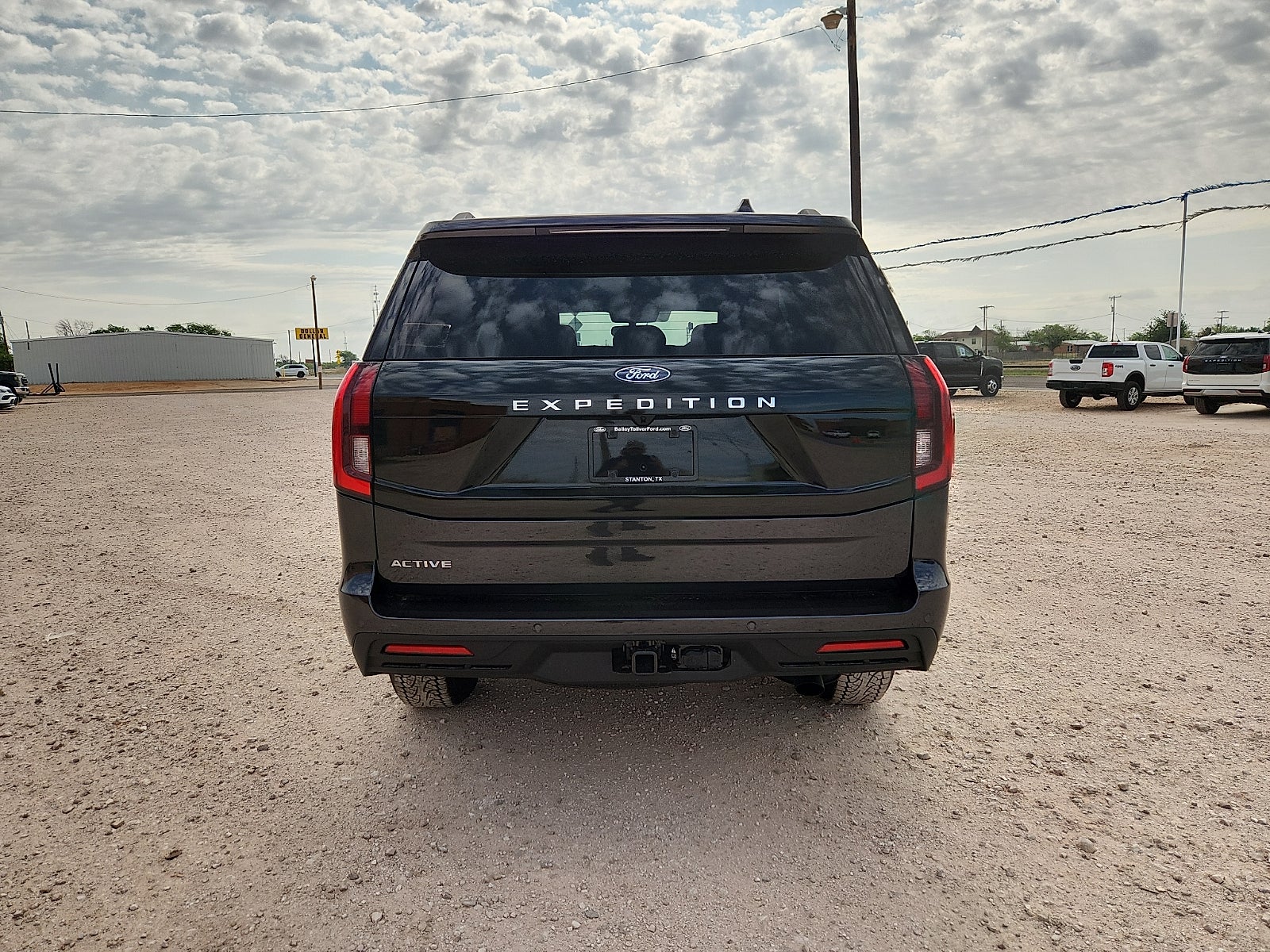 2026 Ford Expedition Active