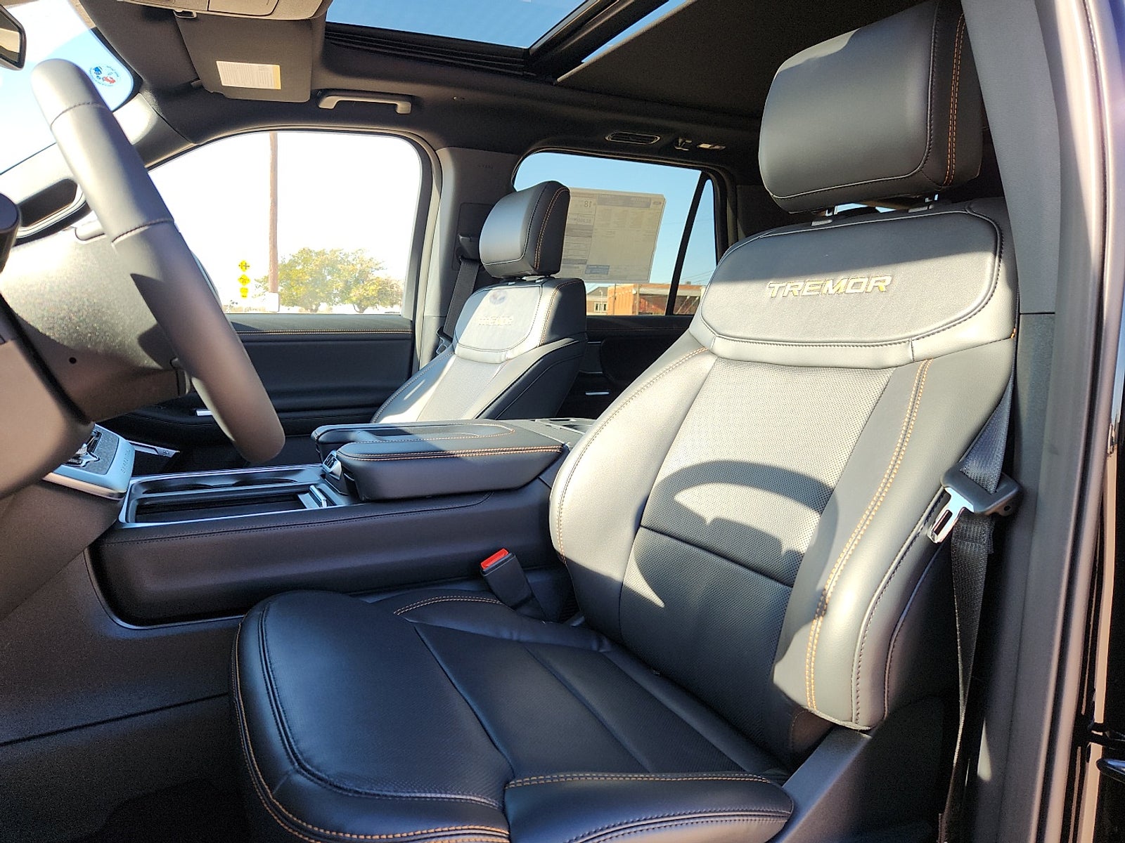 2025 Ford Expedition Tremor