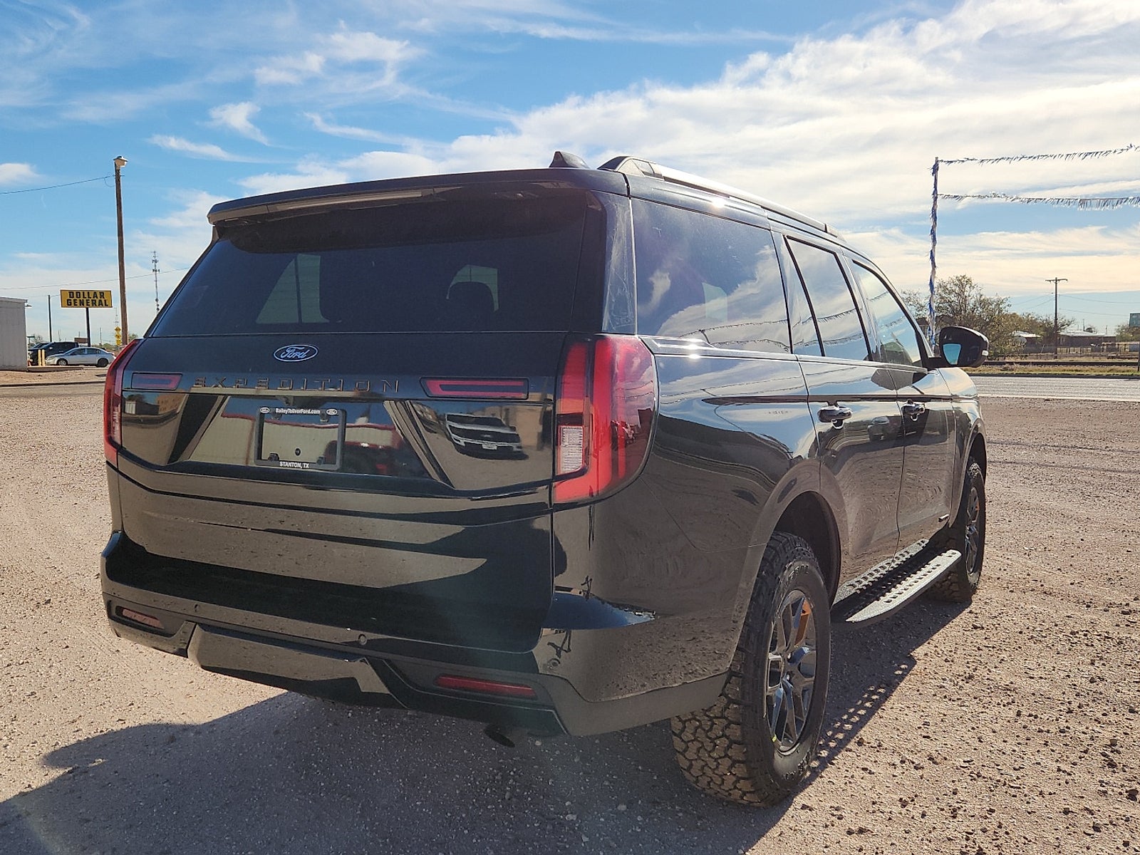 2025 Ford Expedition Tremor