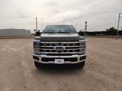 2026 Ford Super Duty LARIAT