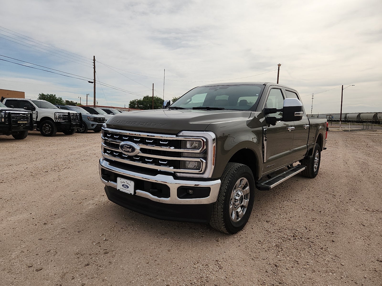 2026 Ford Super Duty LARIAT