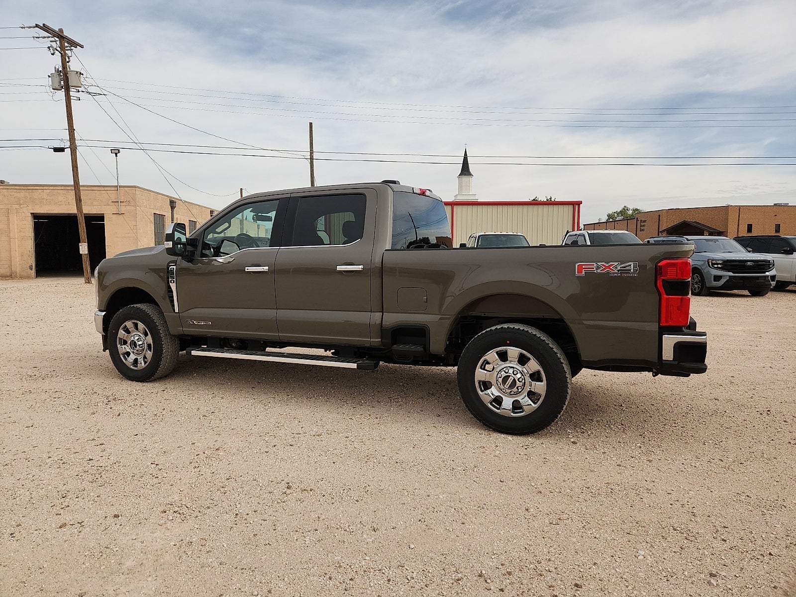 2026 Ford Super Duty LARIAT