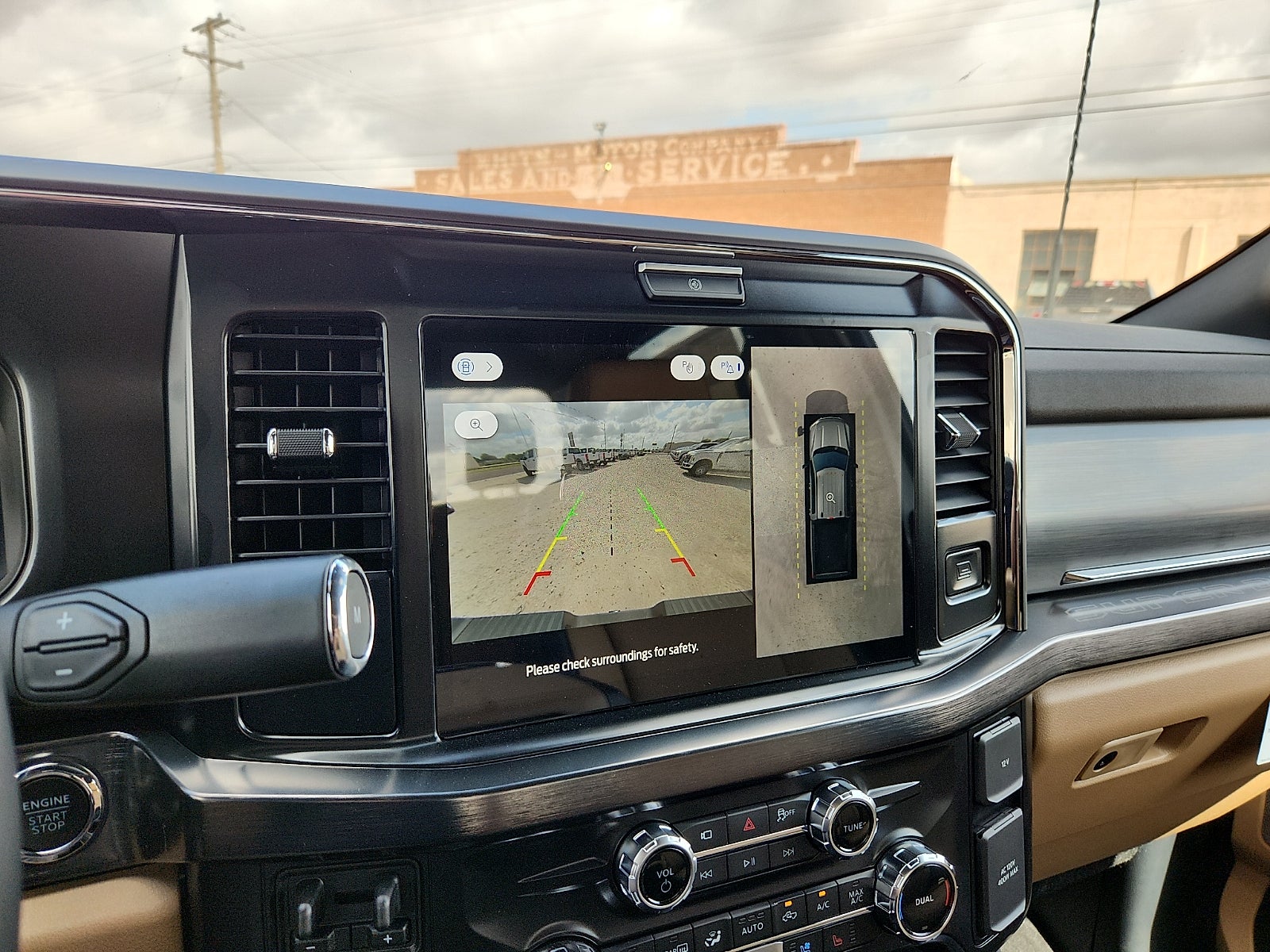 2026 Ford F-250SD Lariat