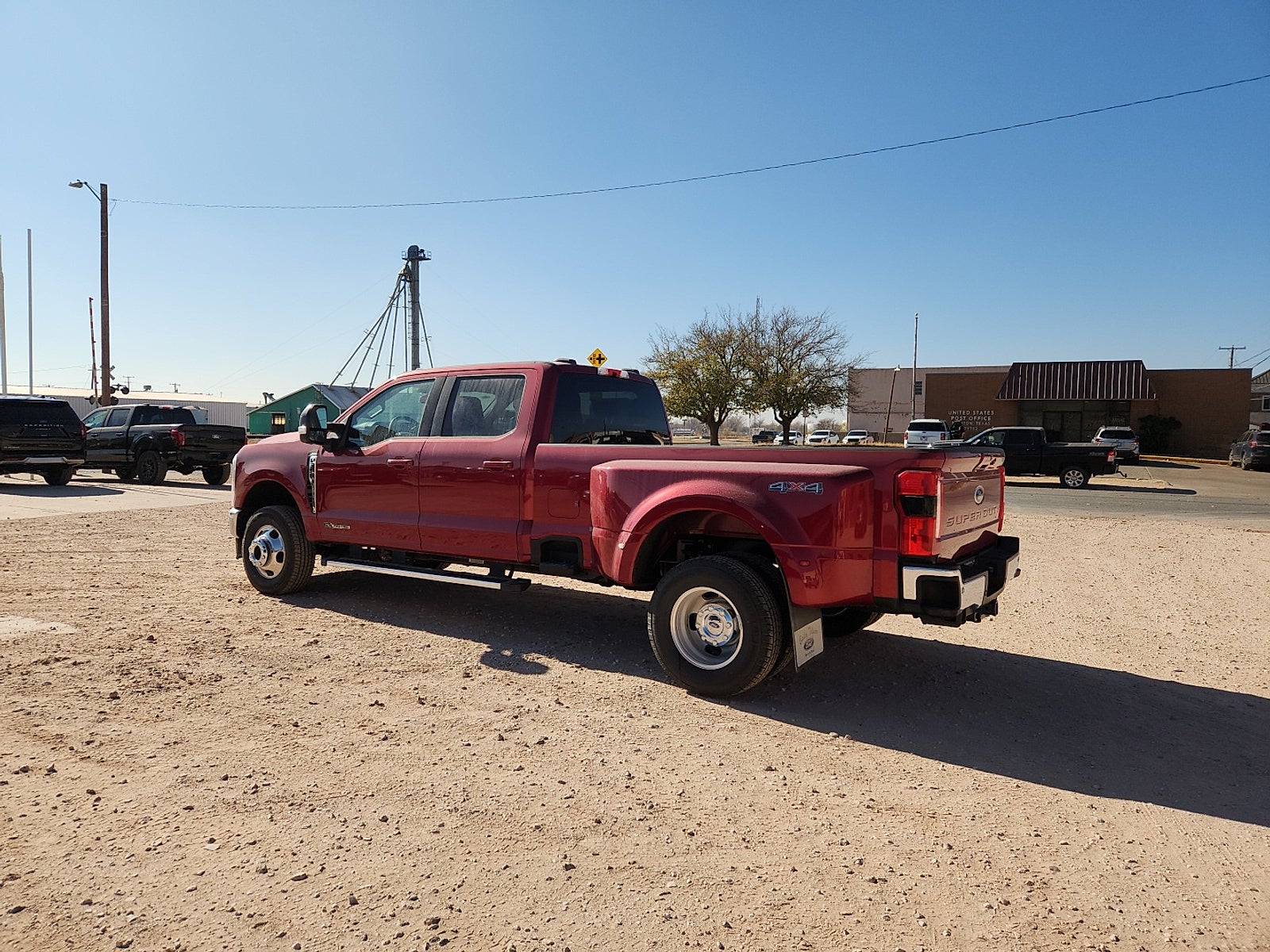 2026 Ford F-350SD Lariat