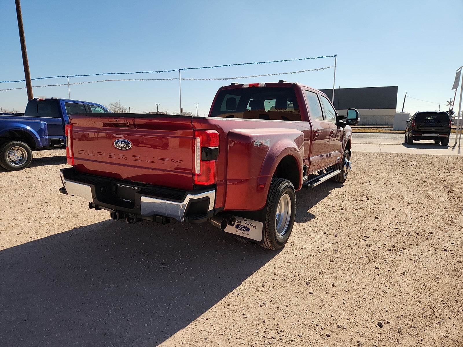 2026 Ford F-350SD Lariat