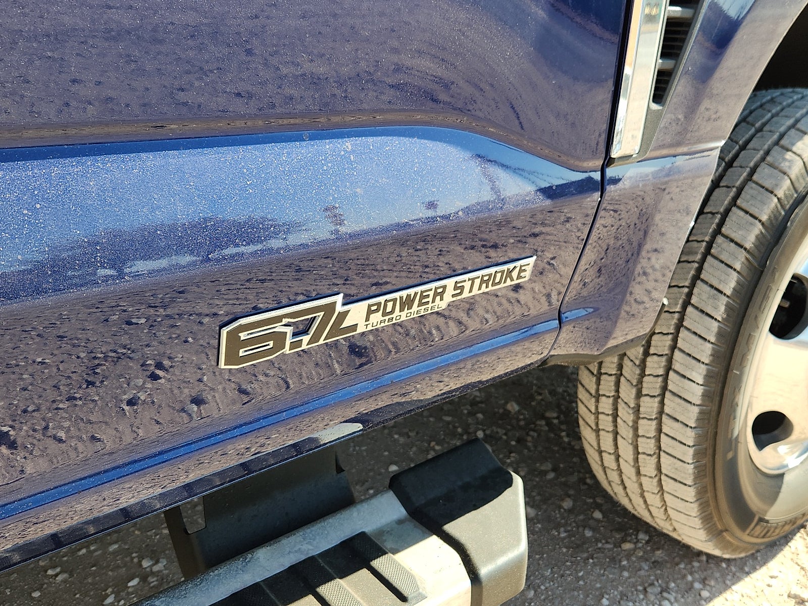 2026 Ford F-350SD Lariat