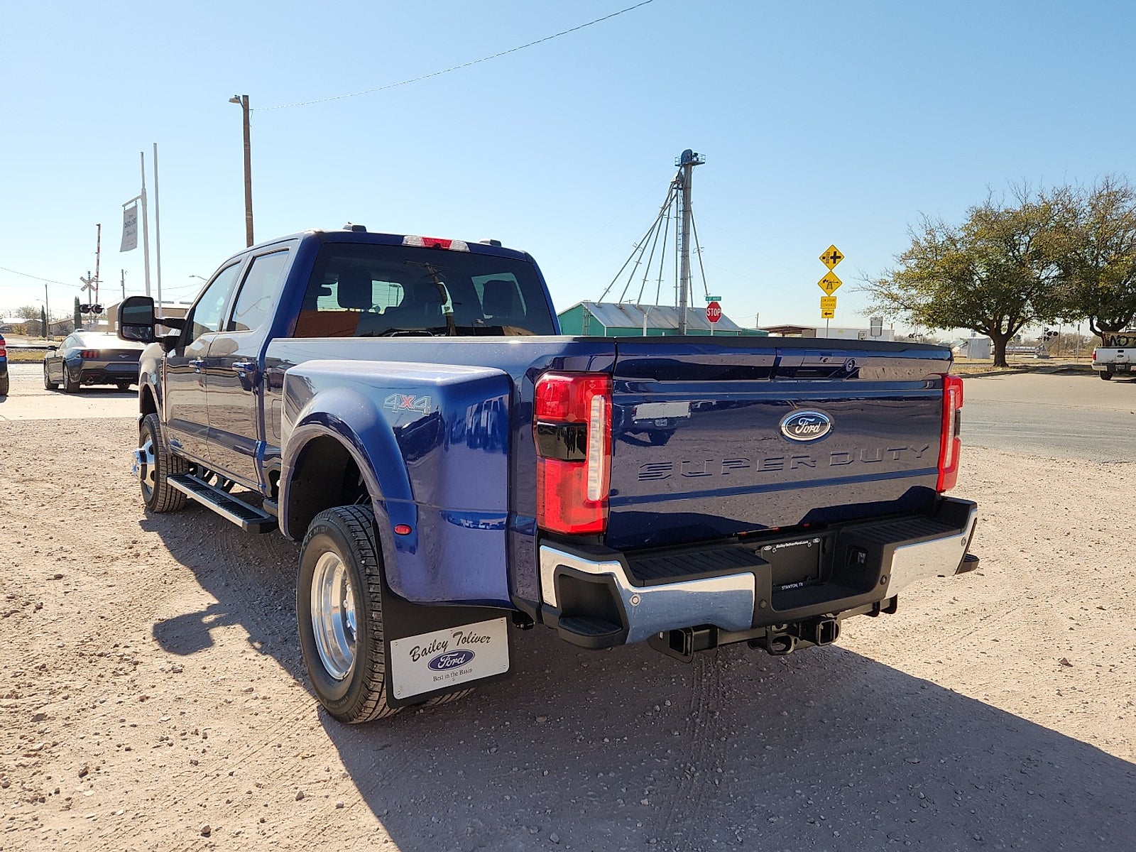 2026 Ford F-350SD Lariat
