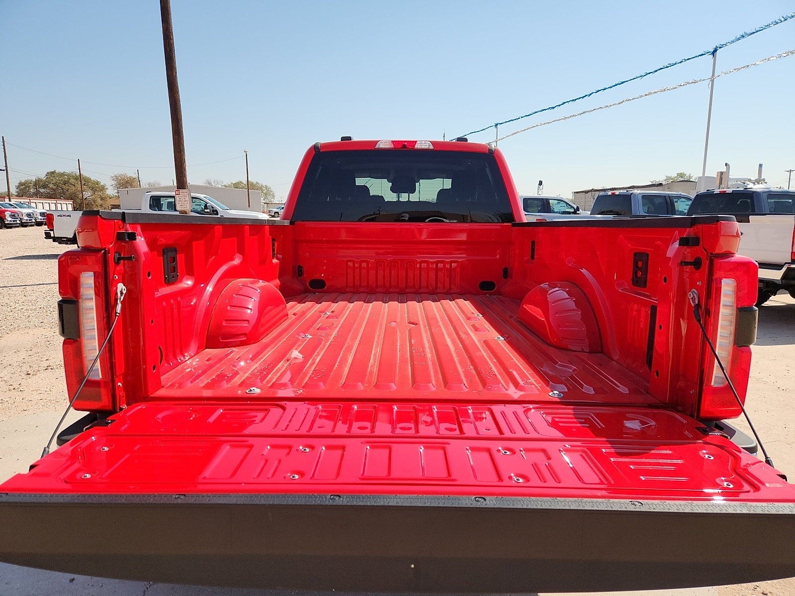 2026 Ford F-350SD Lariat