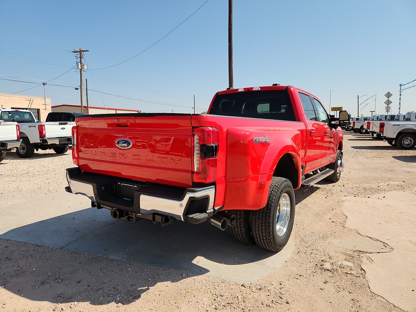 2026 Ford F-350SD Lariat