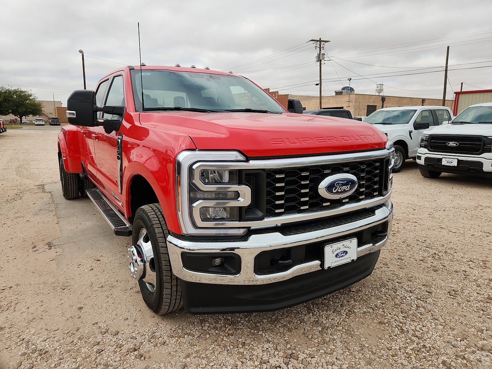 2026 Ford F-350SD Lariat