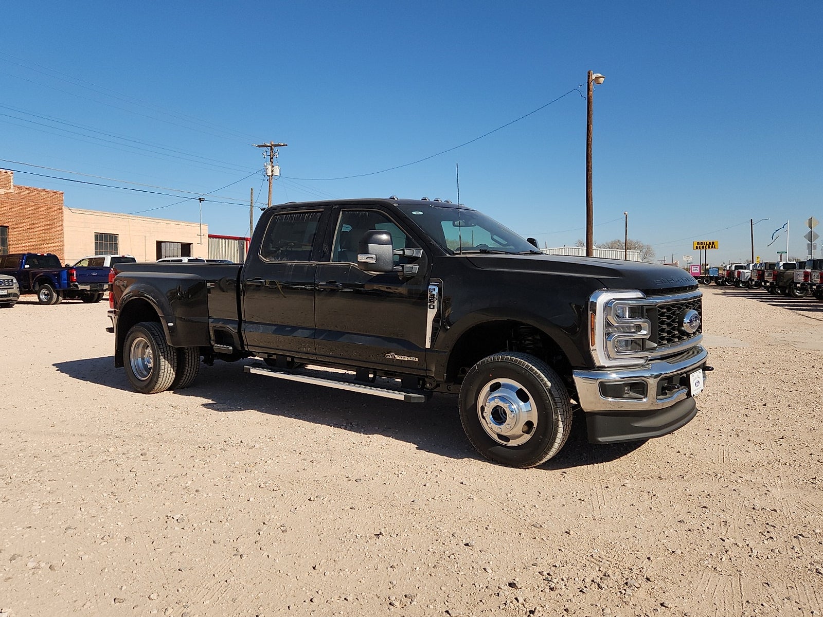 2026 Ford F-350SD Lariat