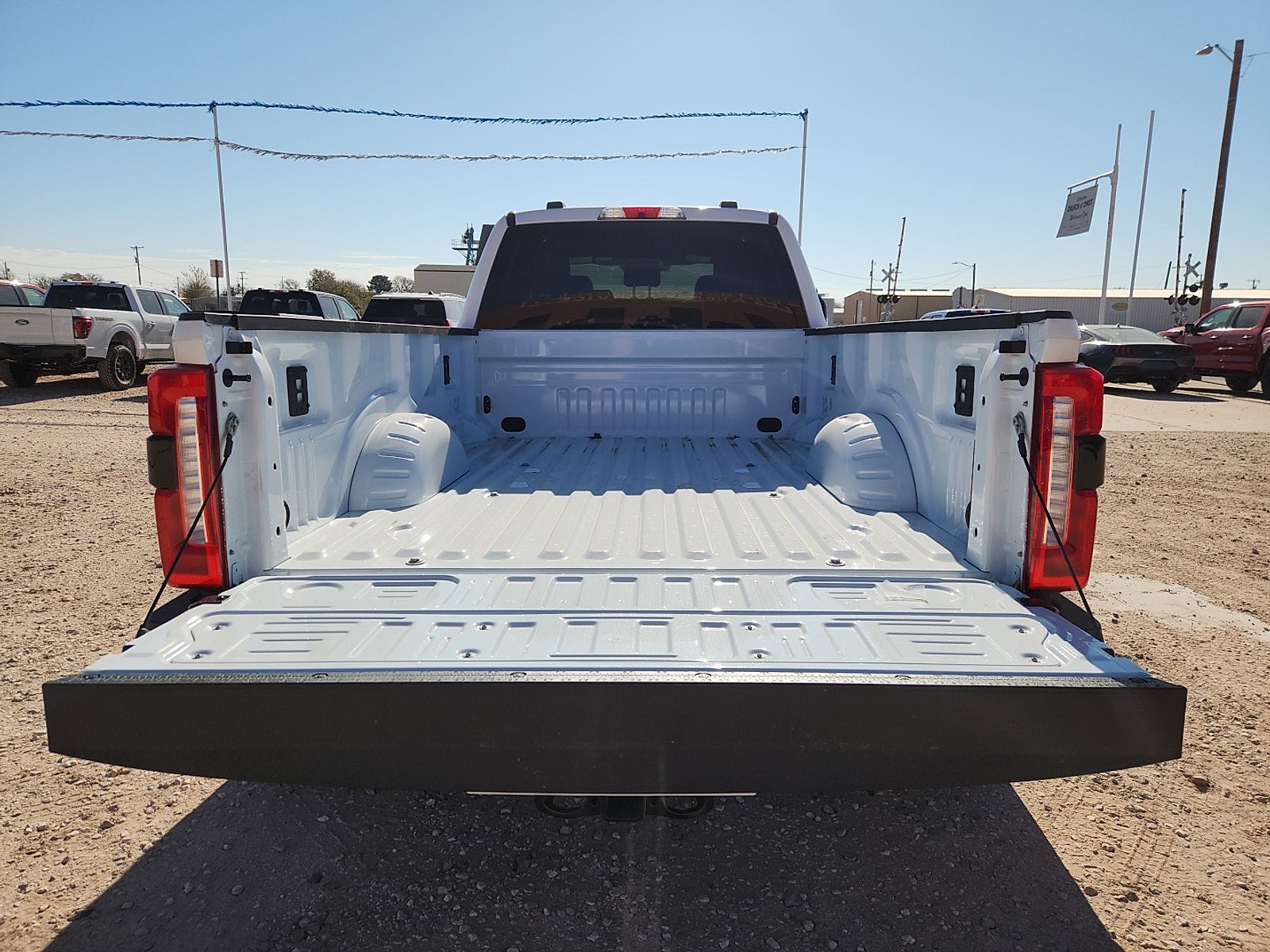 2026 Ford F-350SD Lariat