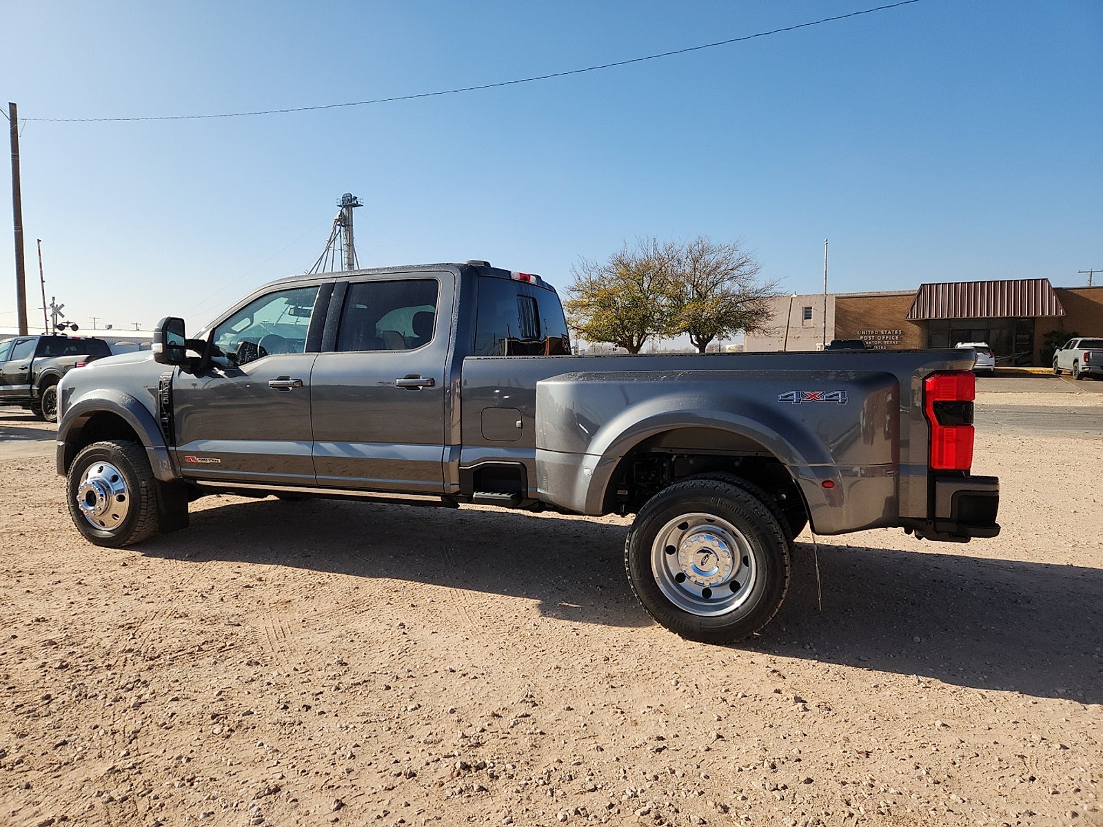 2026 Ford F-450SD Platinum