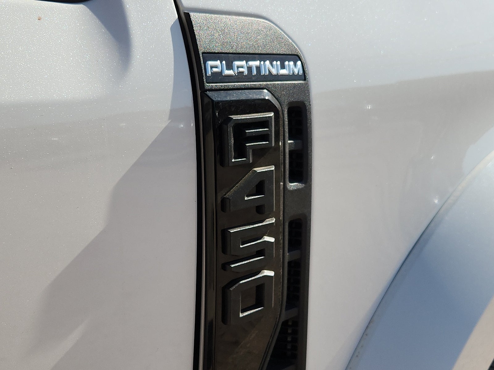 2026 Ford F-450SD Platinum