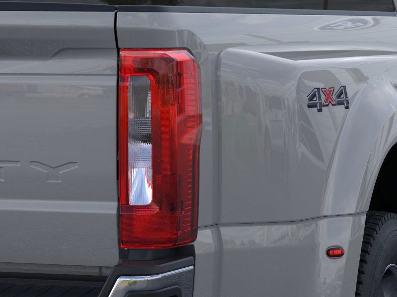 2026 Ford F-450SD XLT