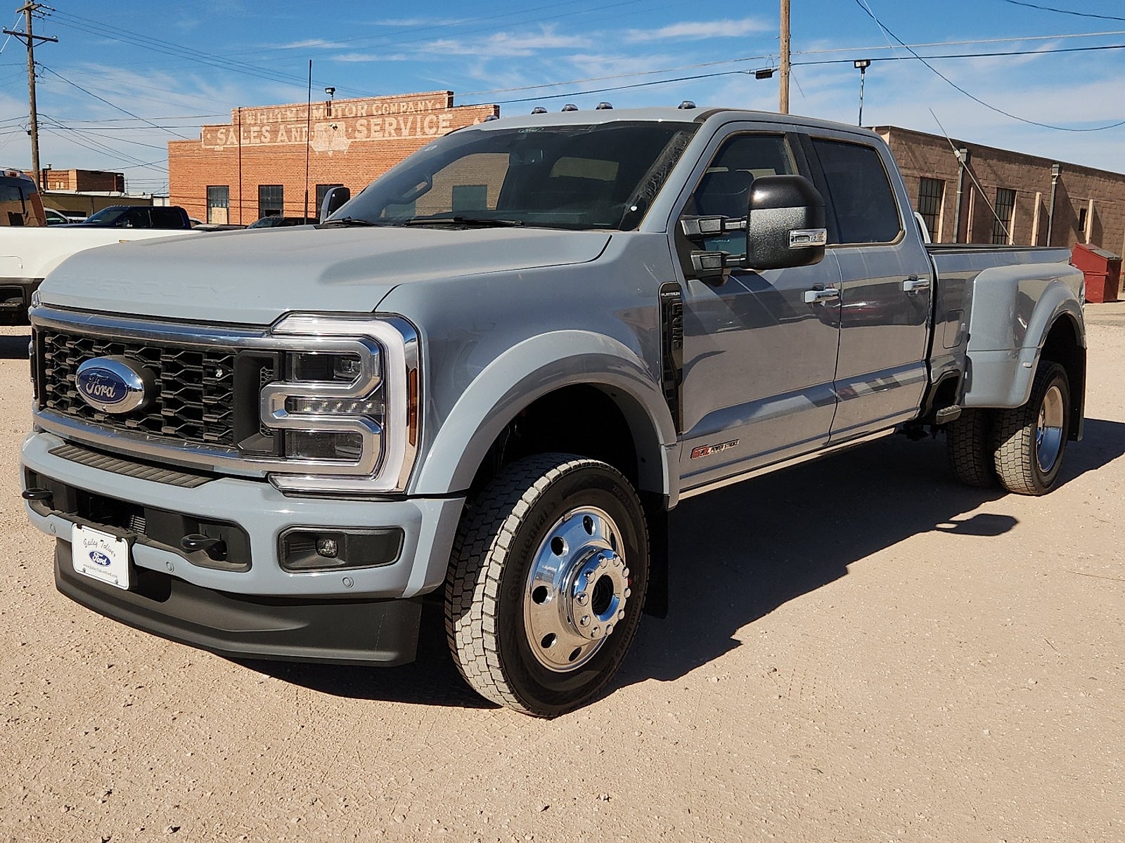 2026 Ford F-450SD Platinum