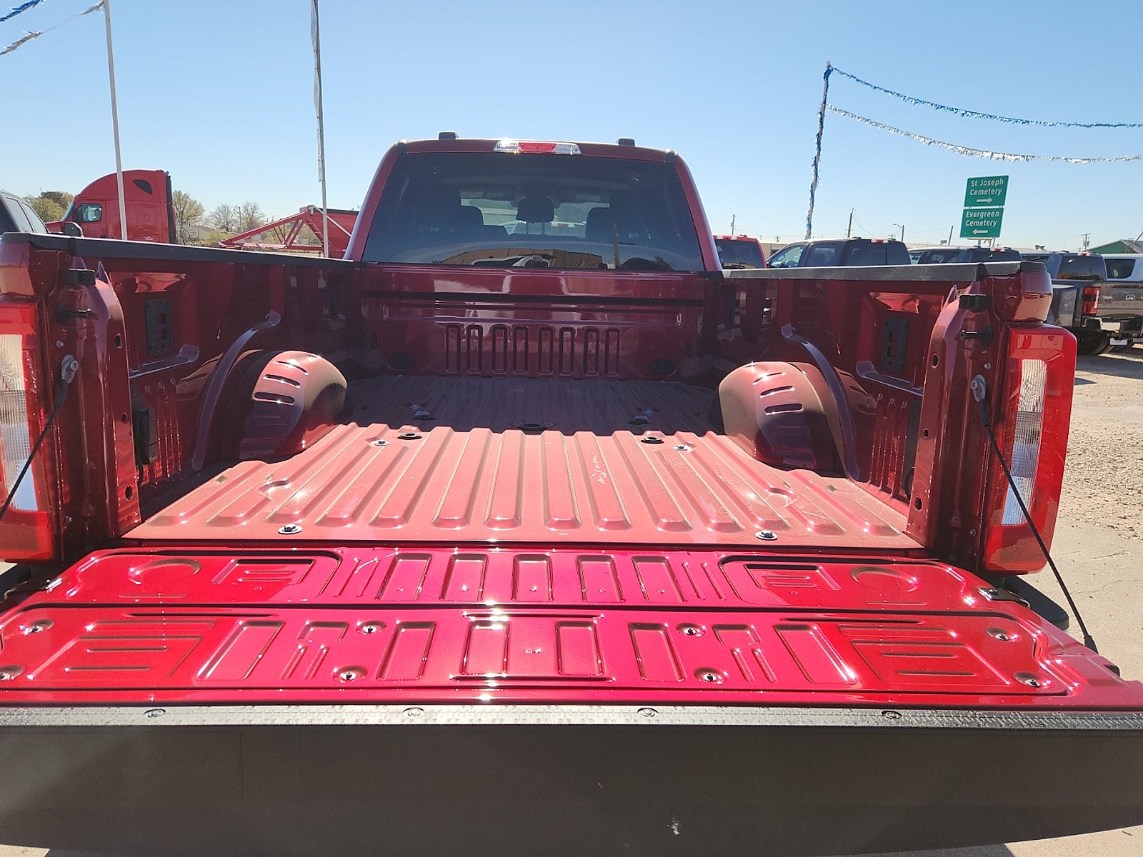 2026 Ford F-450SD XLT