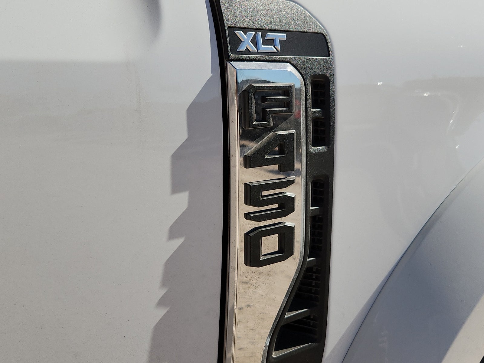 2026 Ford F-450SD XLT