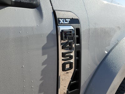 2026 Ford F-450SD XLT