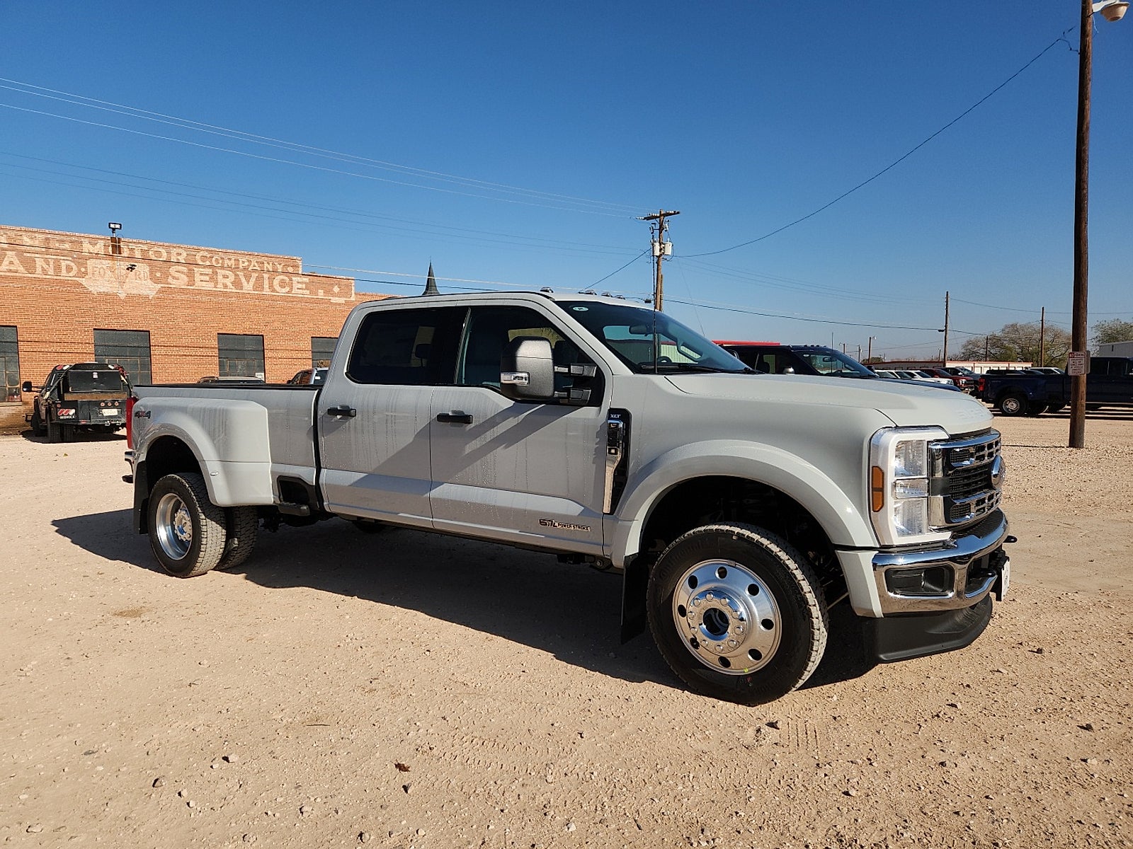 2026 Ford F-450SD XLT