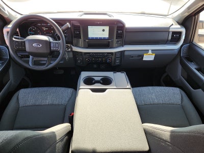 2026 Ford Super Duty XLT