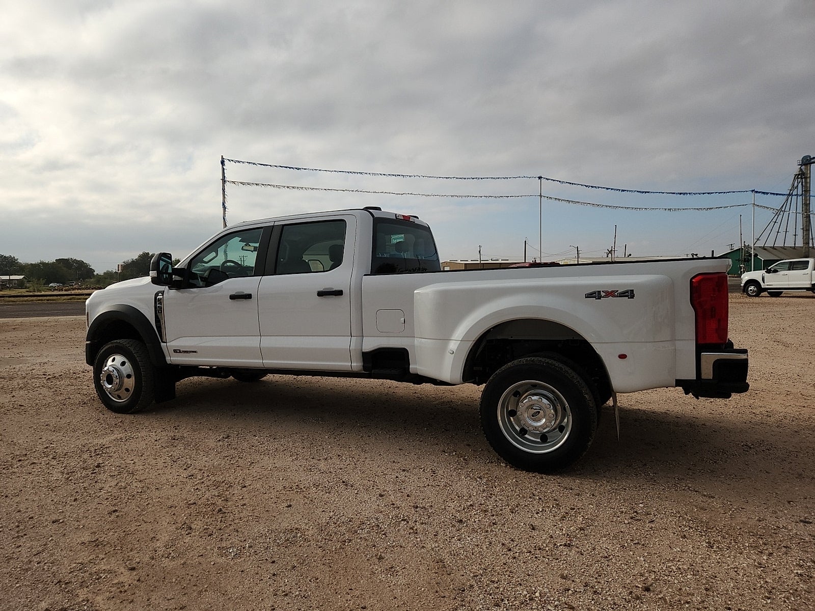 2026 Ford F-450SD XL