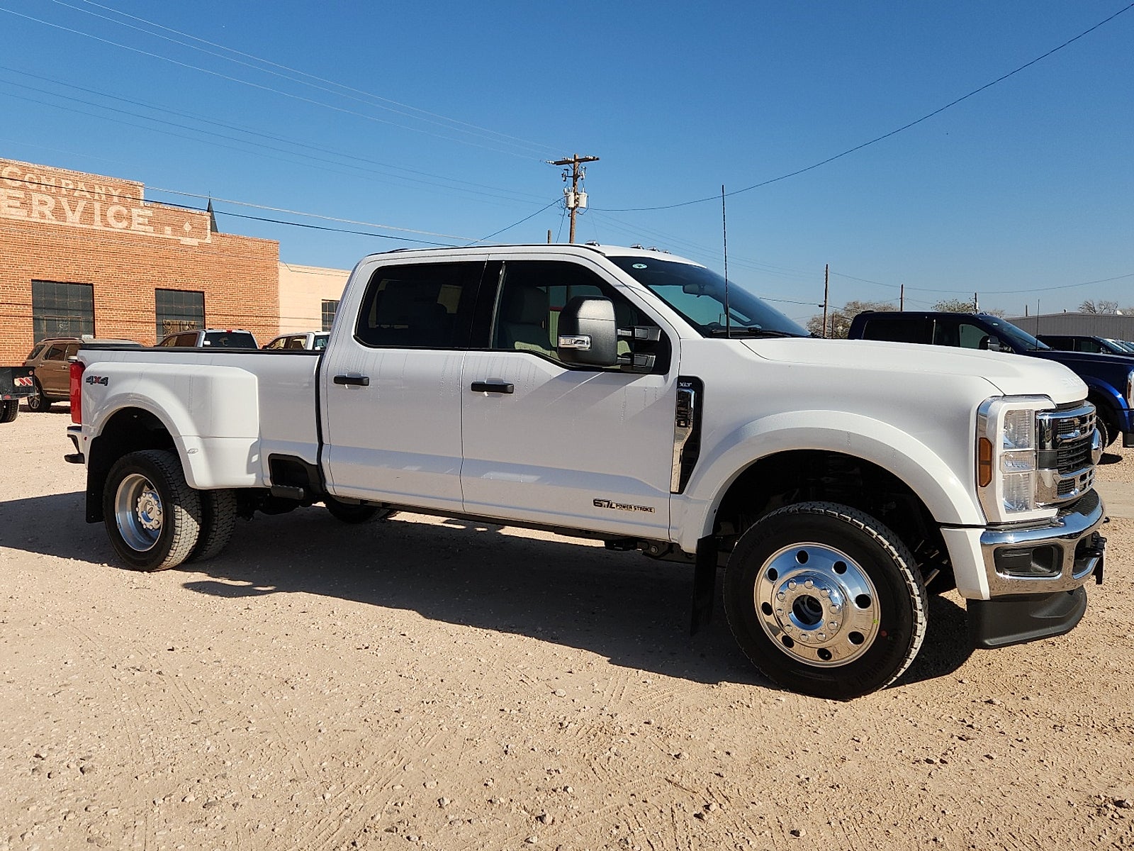 2026 Ford F-450SD XLT