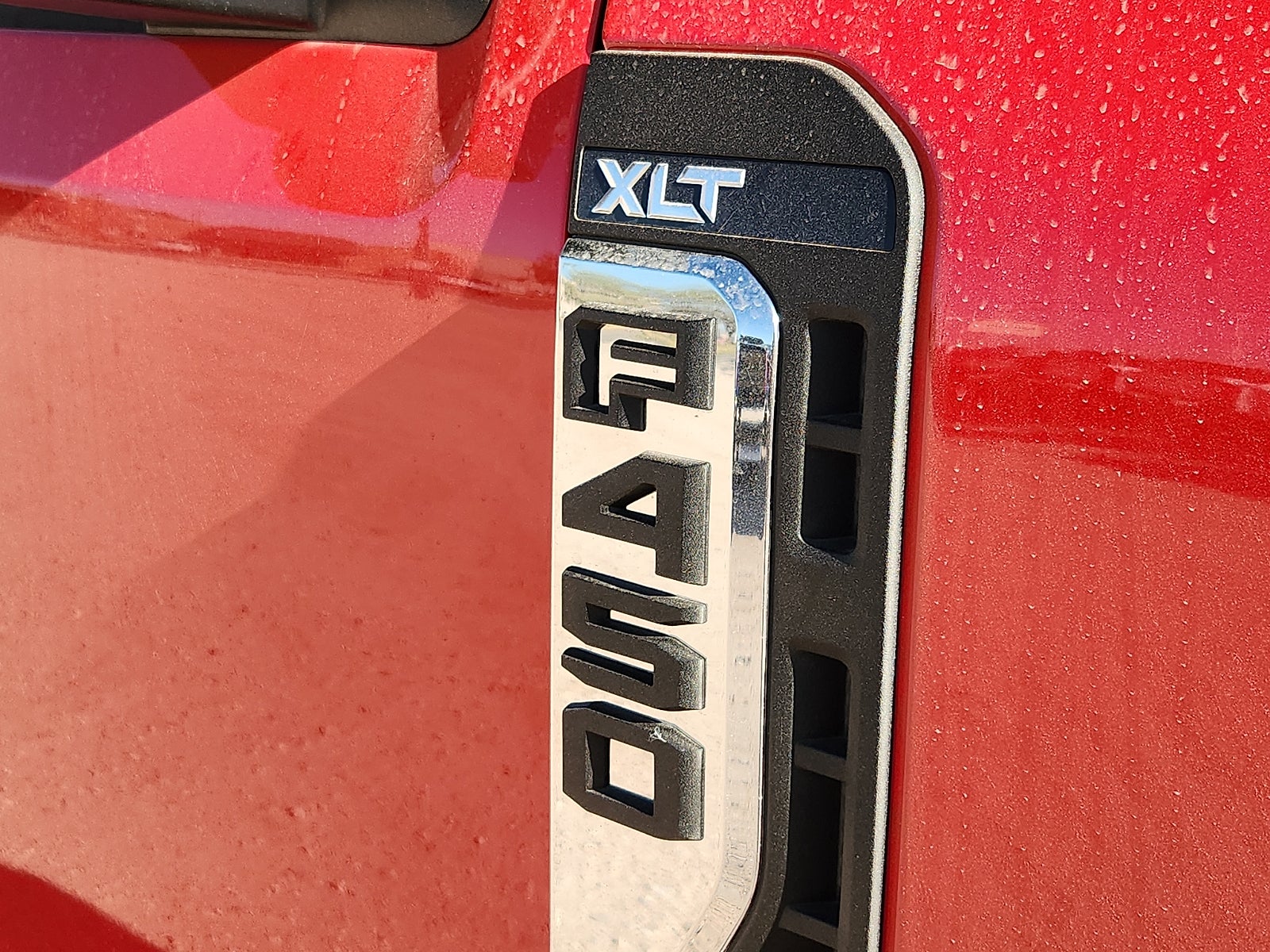 2026 Ford F-450SD XLT