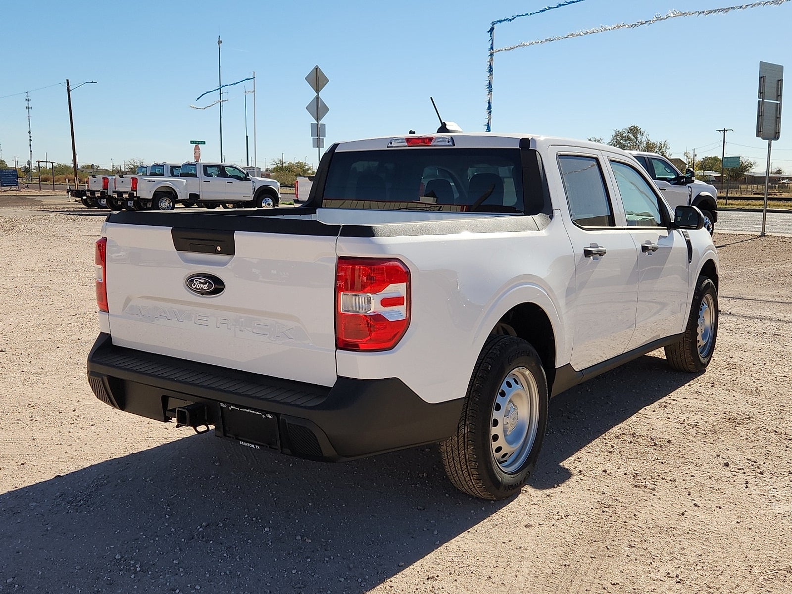 2025 Ford Maverick XL